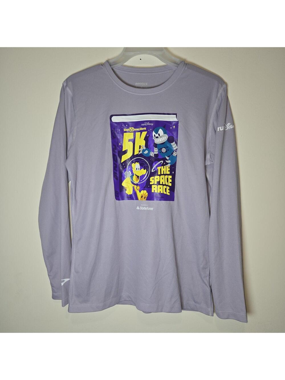 Disney Run Walt Disney World Brooks Running Adult Shirt sz M Pluto Space Race